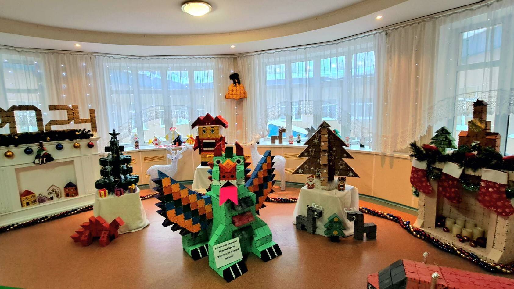 Экспозиции творческих работ обучающихся